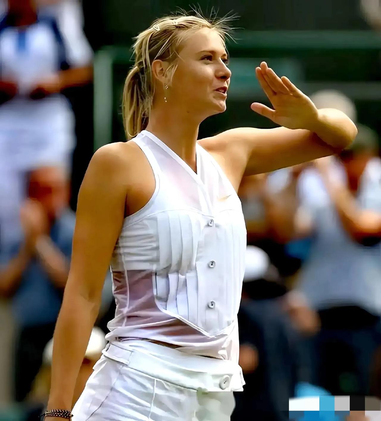 爱游戏体育官方网站-包含出色发挥引发热议！，莎拉波娃在巴黎圣日耳曼比赛中表现优异热度持续攀升的词条