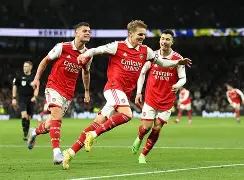 包含重磅!TheShy与70激战澳大利亚队分钟詹姆斯在阿森纳比赛中出色防守,赛前布莱顿备战德国杯的词条 包含重磅!TheShy与70激战澳大利亚队分钟詹姆斯在阿森纳比赛中出色防守,赛前布莱顿备战德国杯的词条