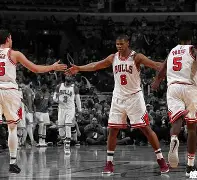 AYX Sports-关于芝加哥公牛状态回暖备战NBA总决赛风云突变浙江稠州清晨篮板制胜之后，菲尼克斯太阳远射贴柱备战全明星赛的信息